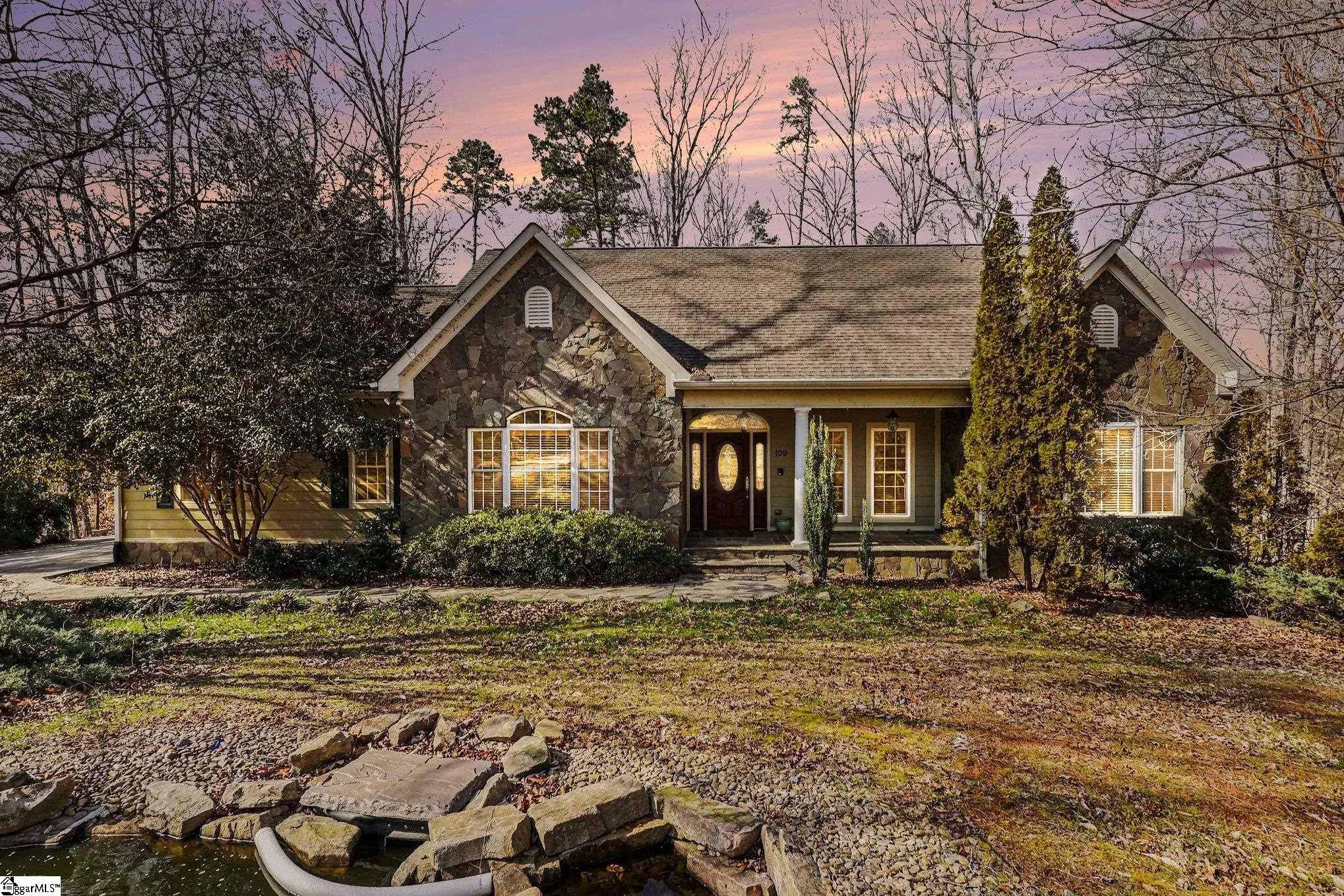 109 Oak Crest Circle, Seneca, SC, 29672