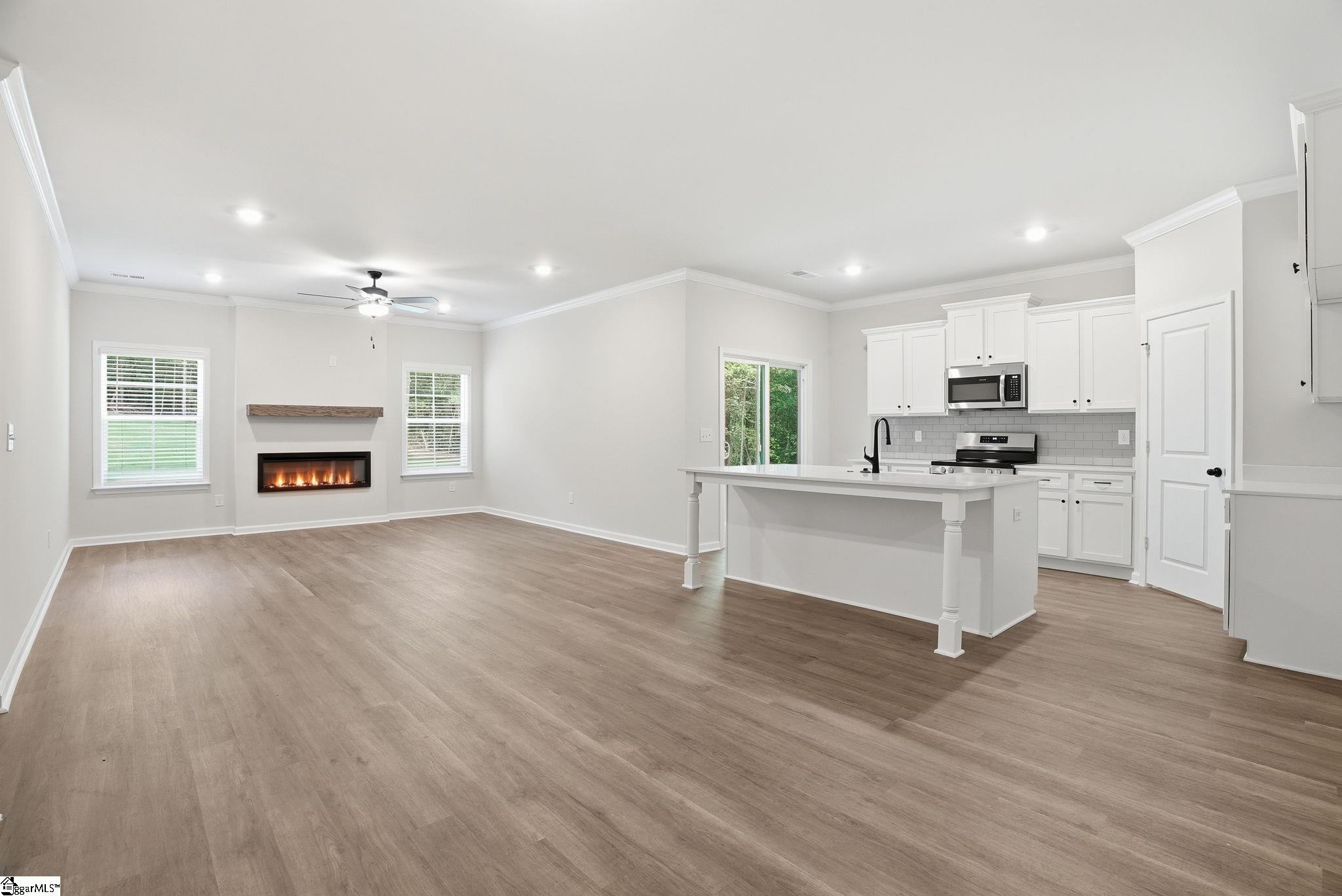 Real Estate Search 2 1092 Shirley Drive