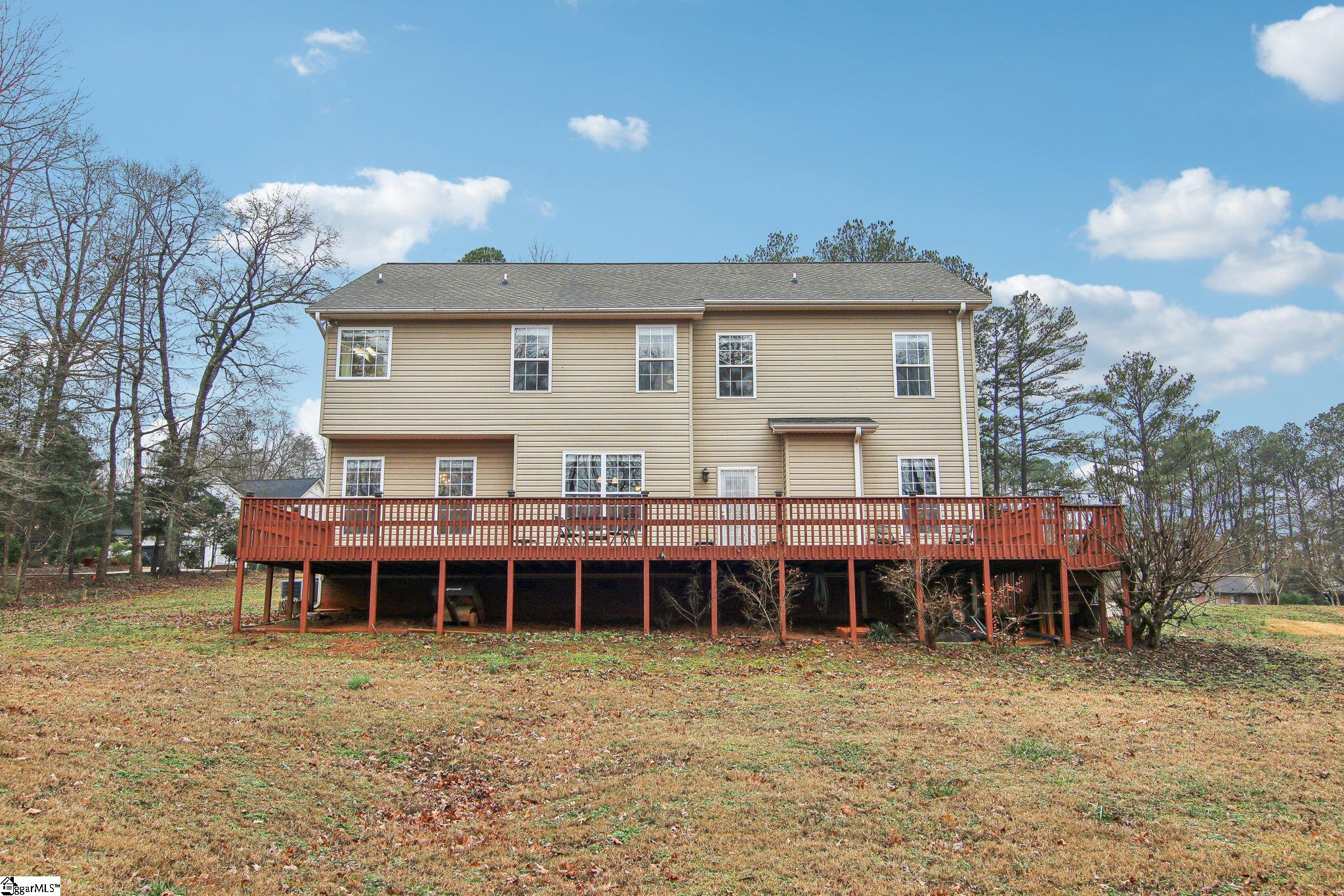308 Crestview Lane