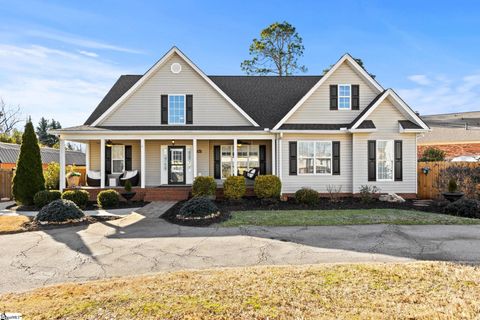 Photo of 116A Ridge Road, Greenville, SC 29607 (MLS # 1582906)