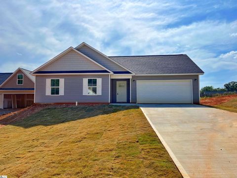 Photo of 218 Kahlen Court, Piedmont, SC 29673 (MLS # 1587645)