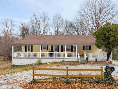 Photo of 1016 Lee Vaughn Road, Simpsonville, SC 29681 (MLS # 1577007)