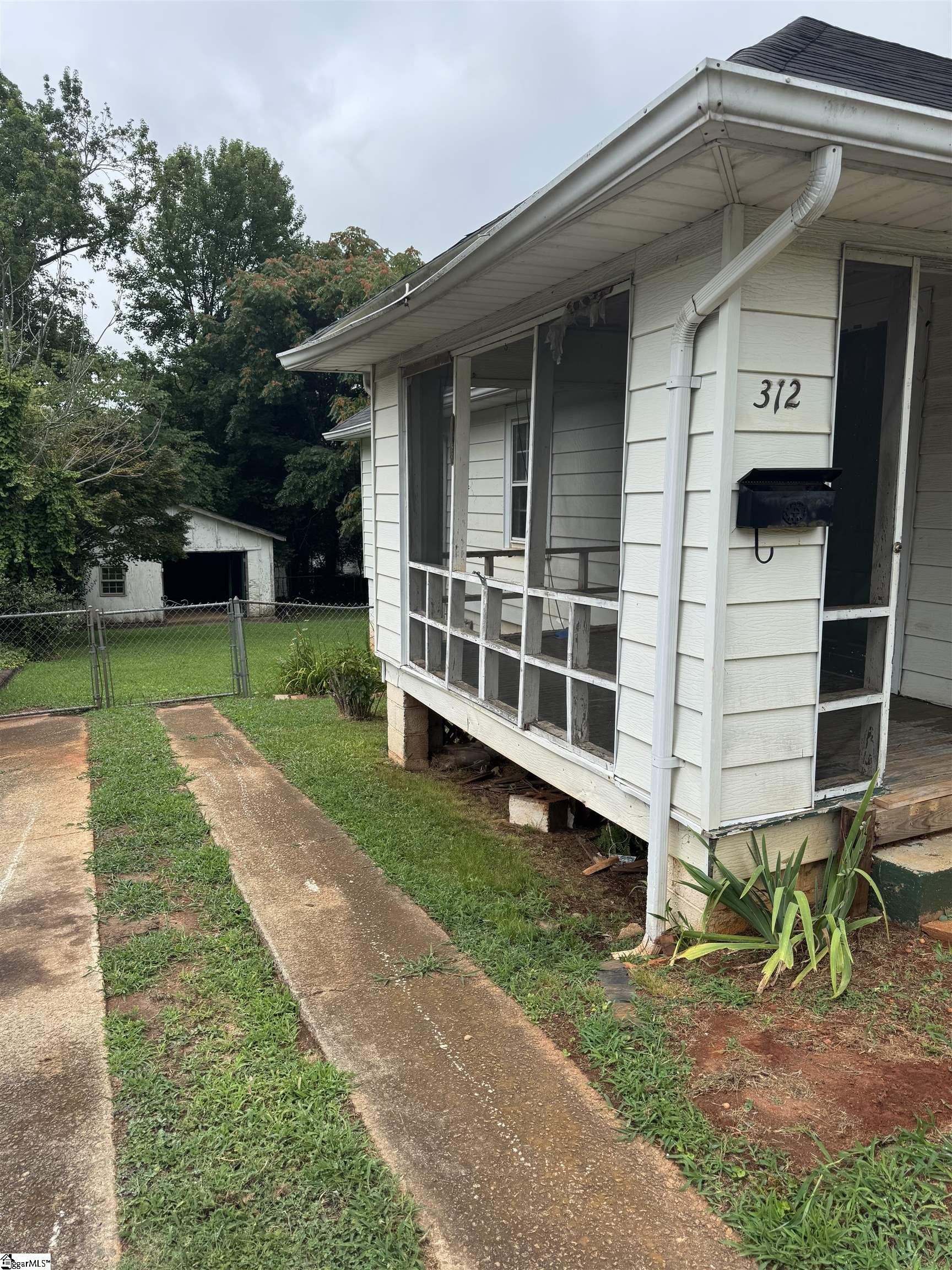 Greenville, South Carolina 29617, United States, 2 Bedrooms Bedrooms, ,1 BathroomBathrooms,Residential,Active,171092