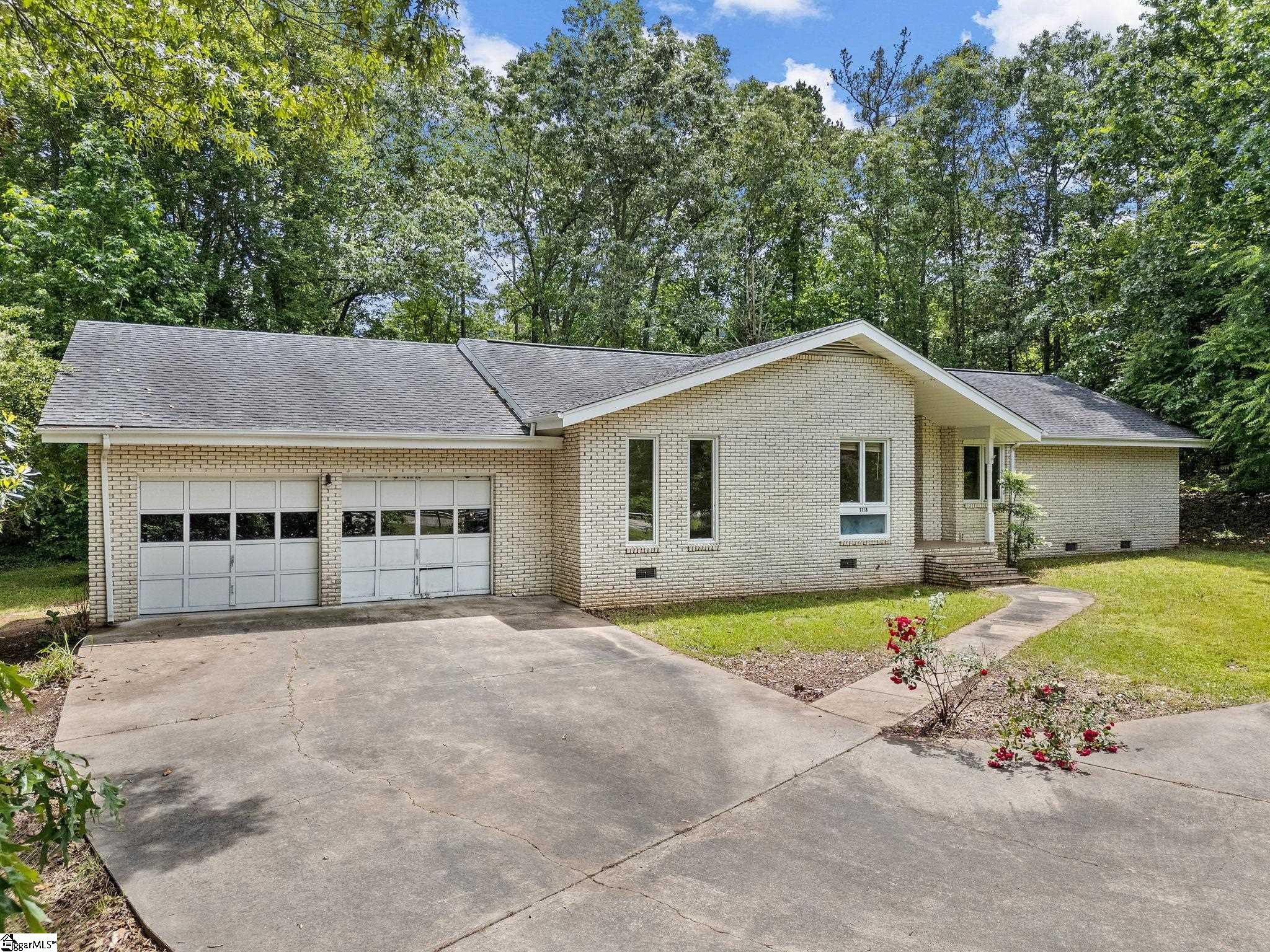 1158 Gaffney Highway