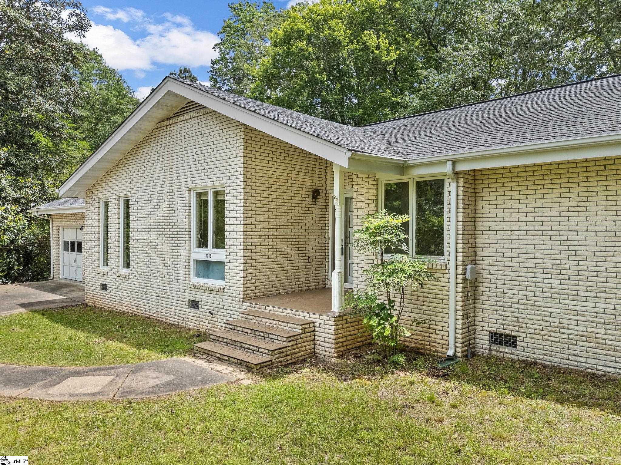 1158 Gaffney Highway