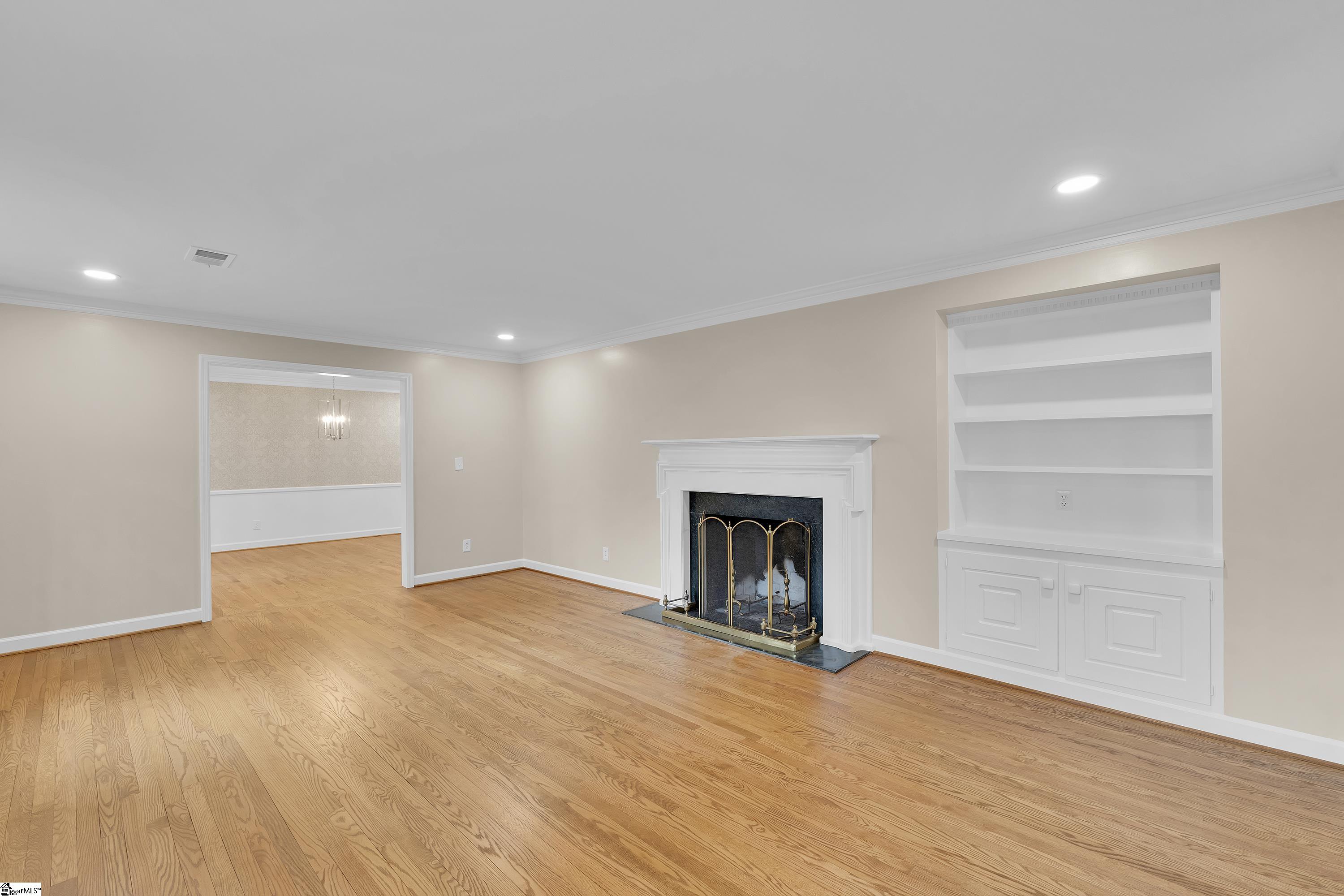 401 Southway Street
