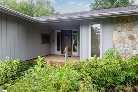 Photo of 3 Fox Ridge Point, Taylors, SC 29687 (MLS # 1577088)