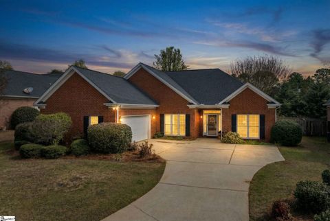 Photo of 4 Windmill Way, Greenville, SC 29615 (MLS # 1586752)
