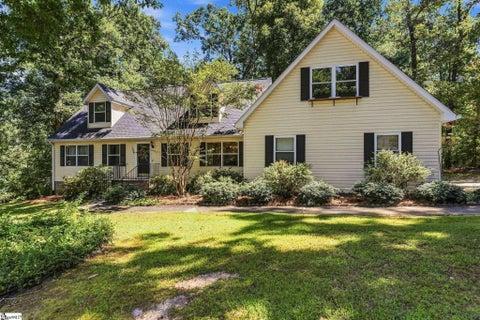 Photo of 136 Pleasant Woods Road, Piedmont, SC 29673 (MLS # 1601882)