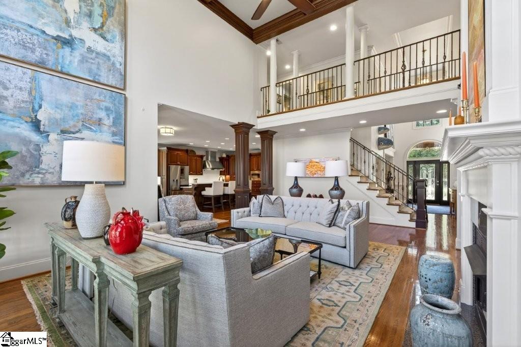 823 Inverness Circle