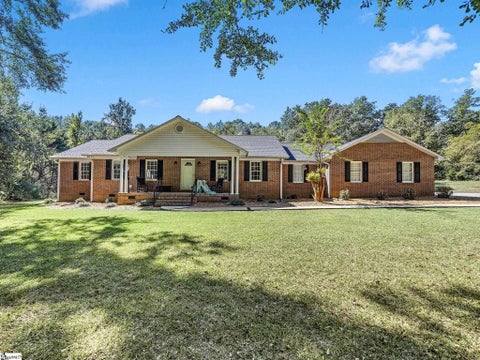 Photo of 160 Lancaster Road, Spartanburg, SC 29306 (MLS # 1606242)