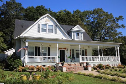 711 Ne Main Street Easley SC 29640