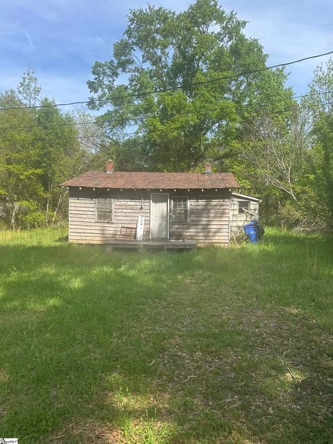 Photo of 256 Cedar Street, Woodruff, SC 29388 (MLS # 1588741)