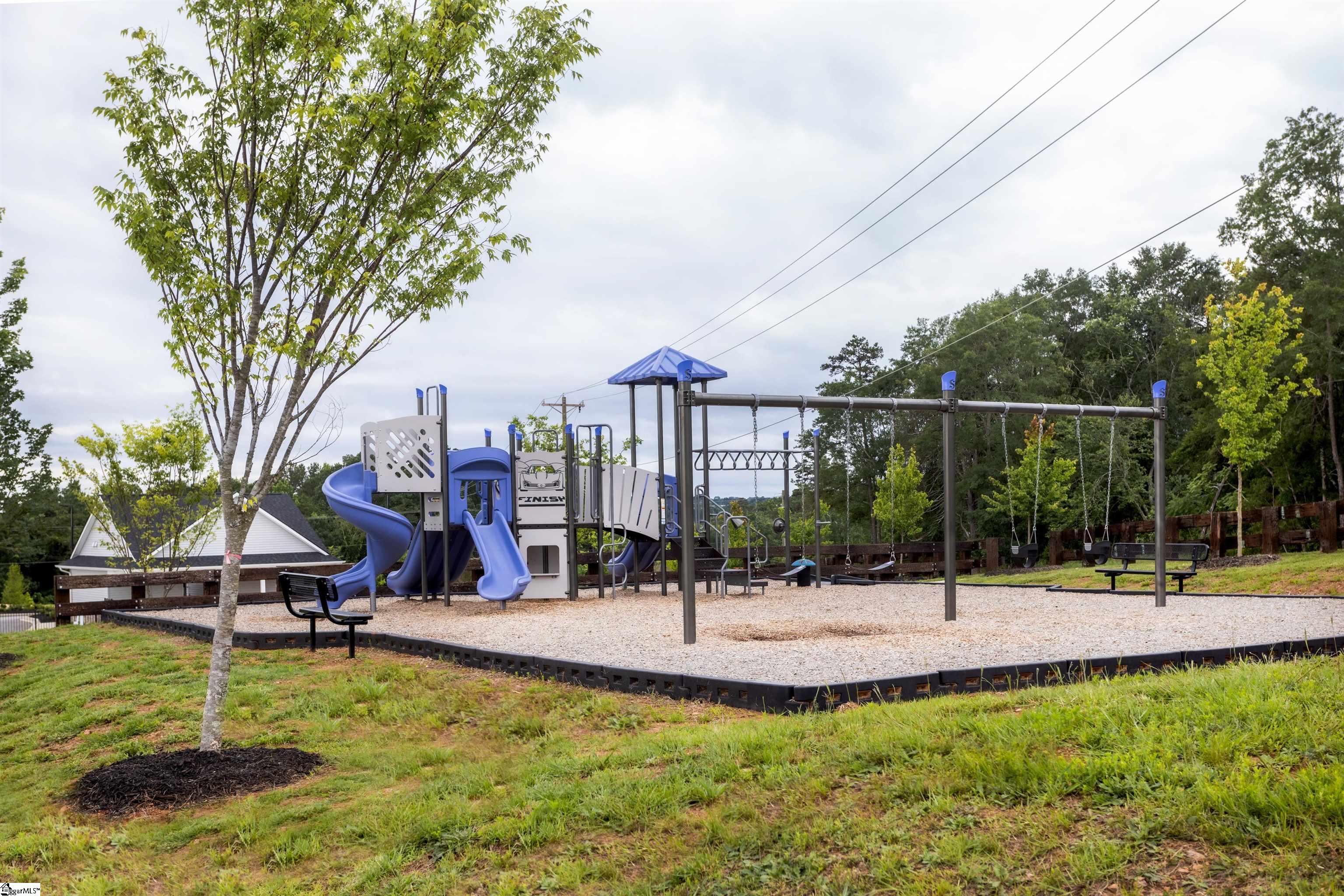 Greenville, South Carolina 29607, United States, 3 Bedrooms Bedrooms, ,3 BathroomsBathrooms,Residential,Contingent,142098