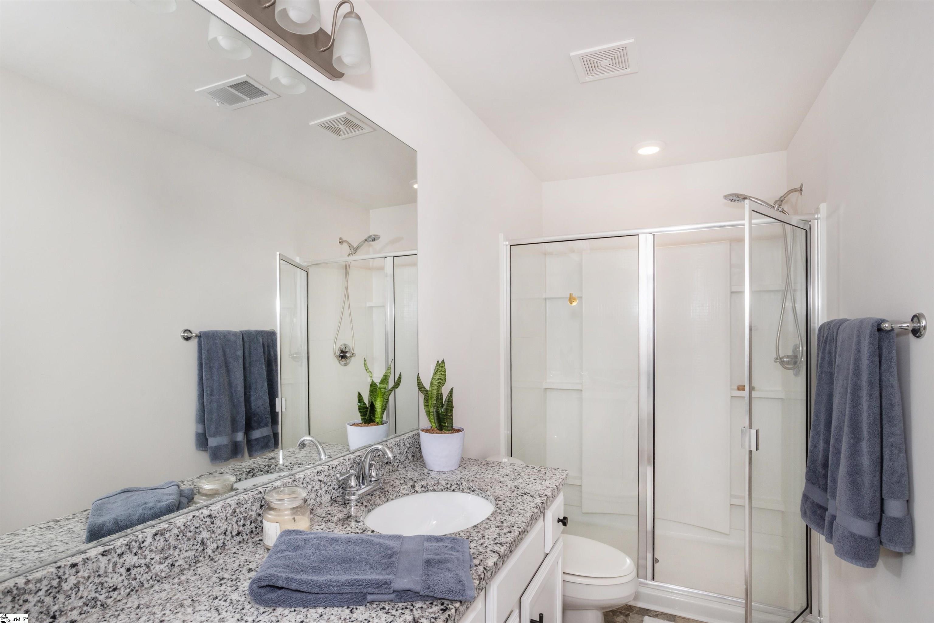 Greenville, South Carolina 29607, United States, 3 Bedrooms Bedrooms, ,3 BathroomsBathrooms,Residential,Contingent,142098