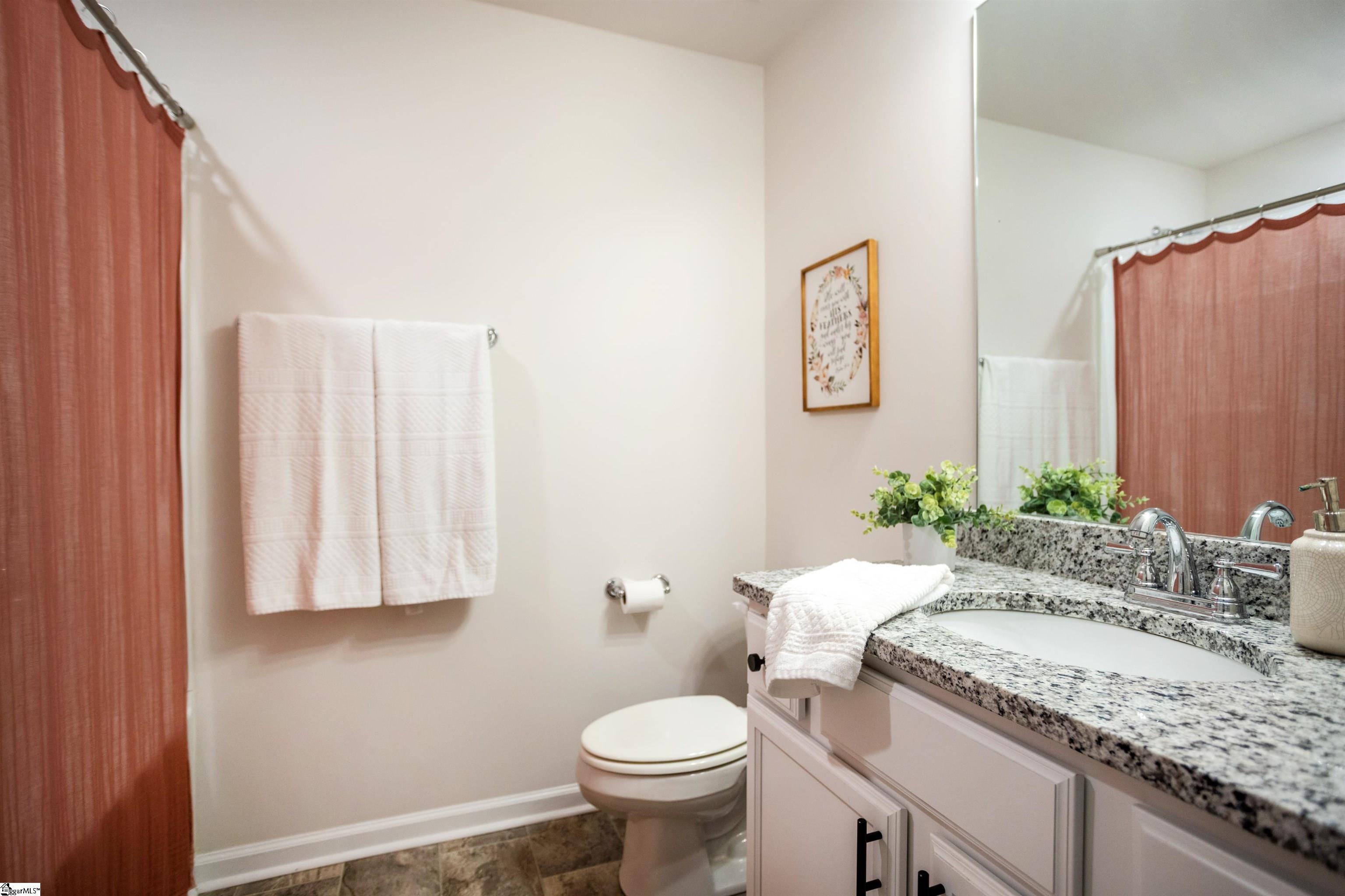 Greenville, South Carolina 29607, United States, 3 Bedrooms Bedrooms, ,3 BathroomsBathrooms,Residential,Contingent,142098