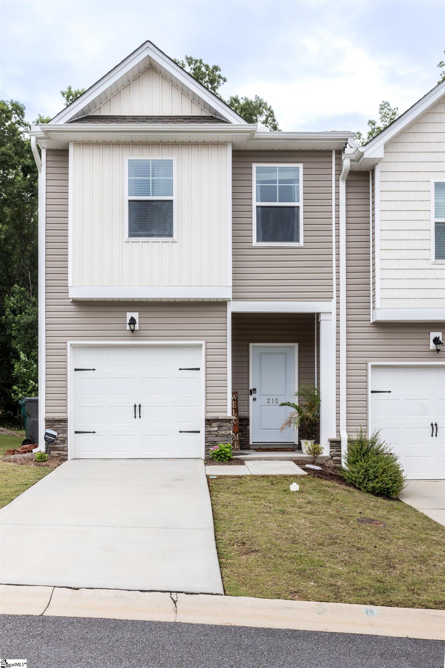 Greenville, South Carolina 29607, United States, 3 Bedrooms Bedrooms, ,3 BathroomsBathrooms,Residential,Contingent,142098