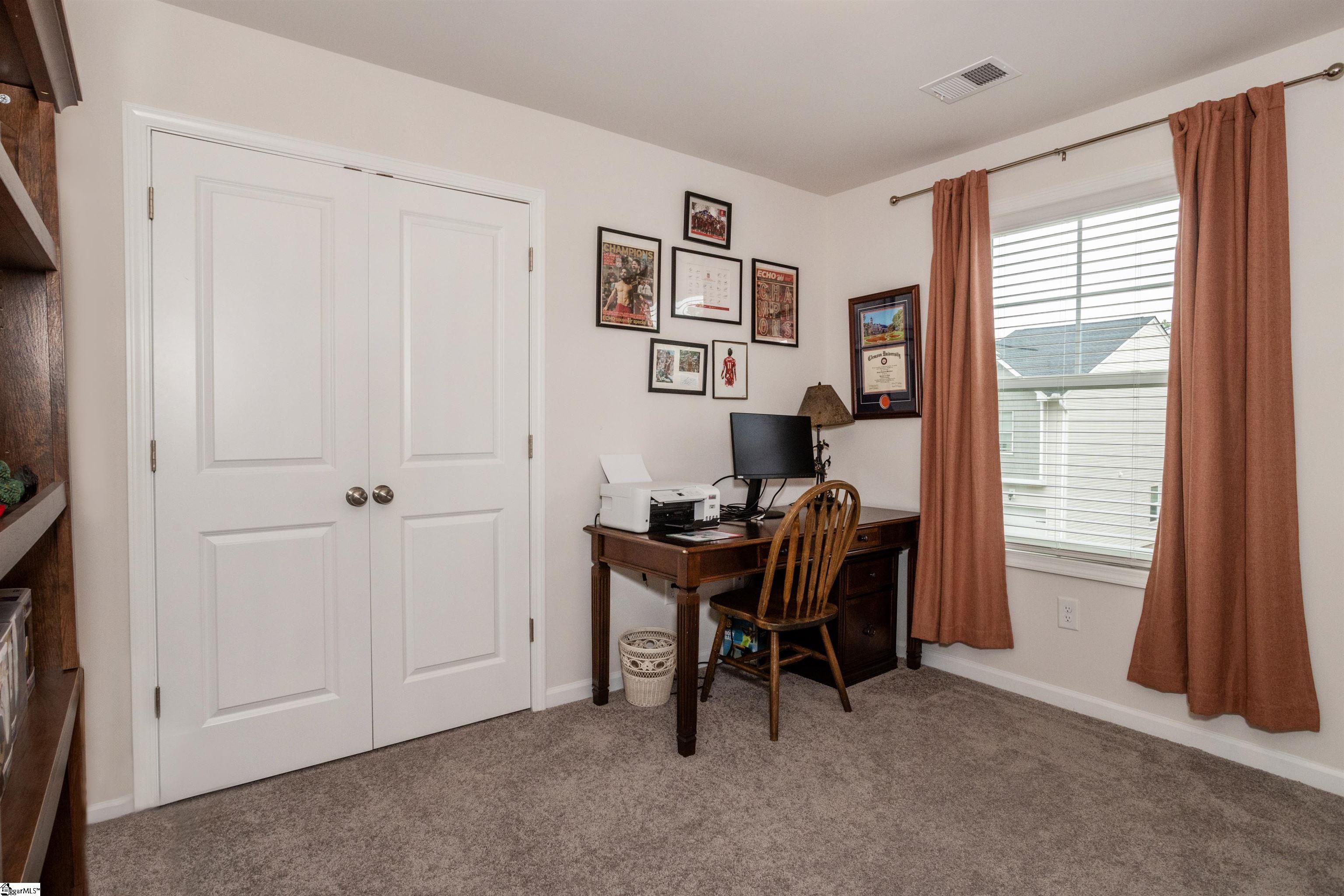 Greenville, South Carolina 29607, United States, 3 Bedrooms Bedrooms, ,3 BathroomsBathrooms,Residential,Contingent,142098