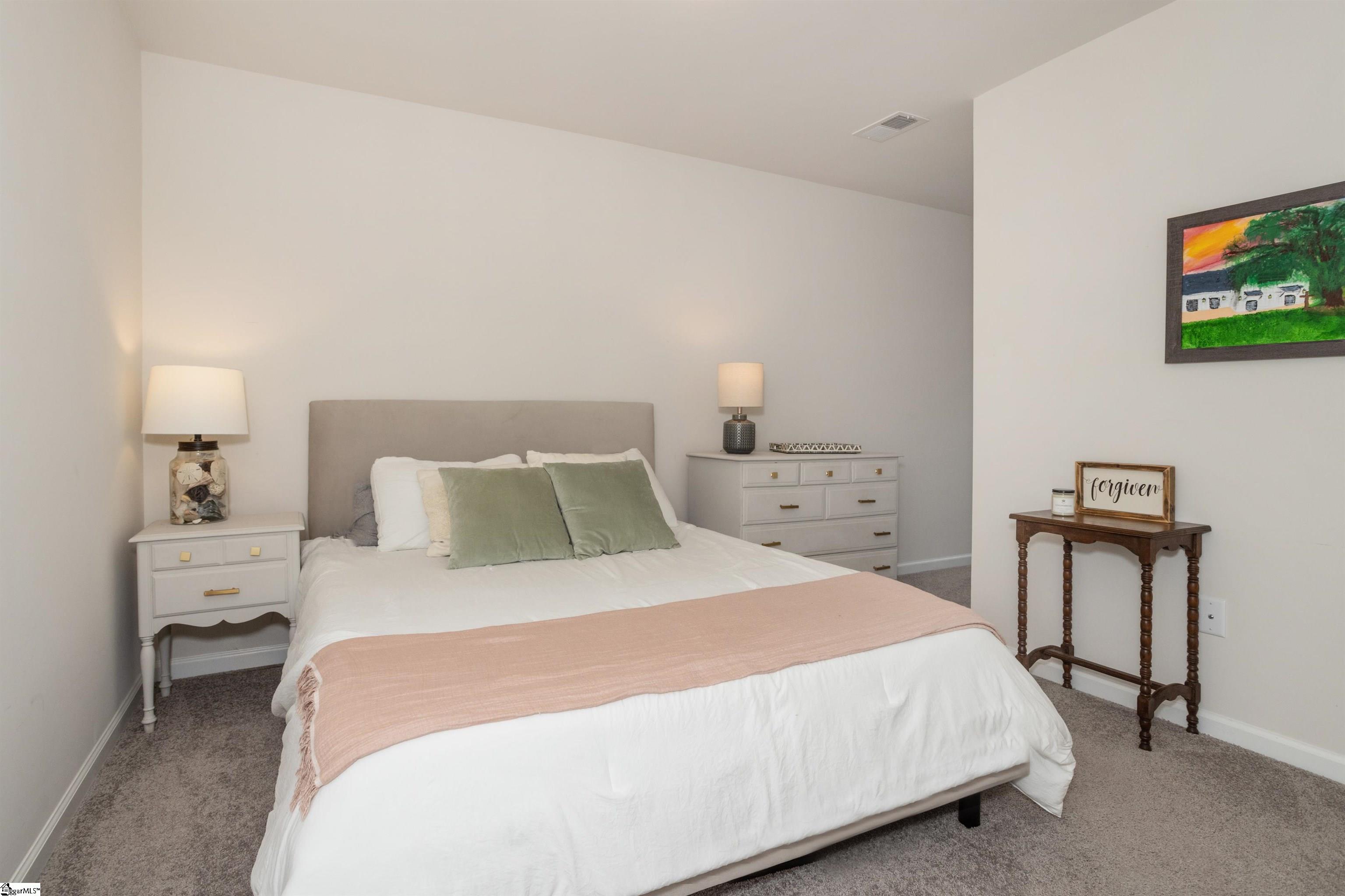 Greenville, South Carolina 29607, United States, 3 Bedrooms Bedrooms, ,3 BathroomsBathrooms,Residential,Contingent,142098