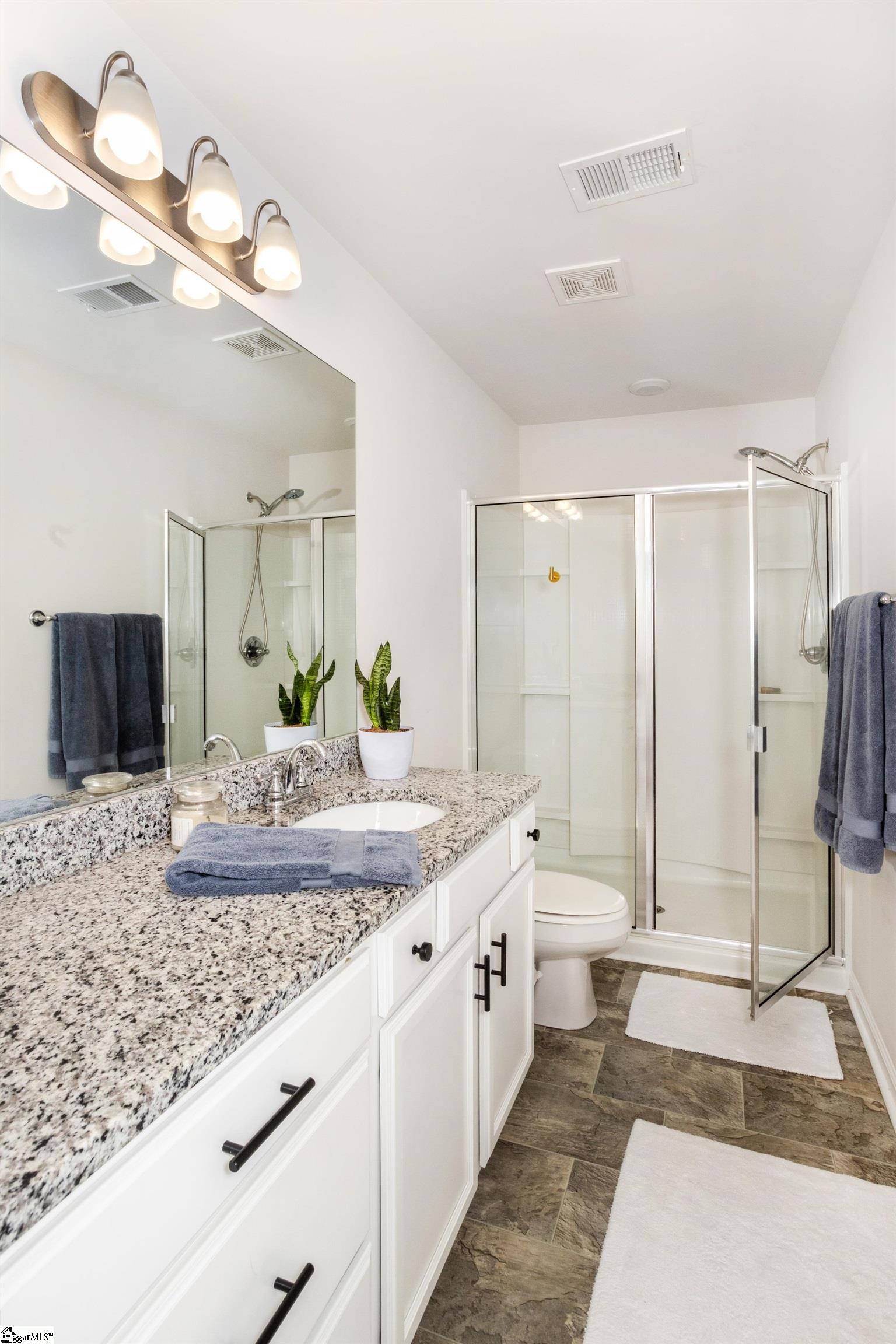 Greenville, South Carolina 29607, United States, 3 Bedrooms Bedrooms, ,3 BathroomsBathrooms,Residential,Contingent,142098