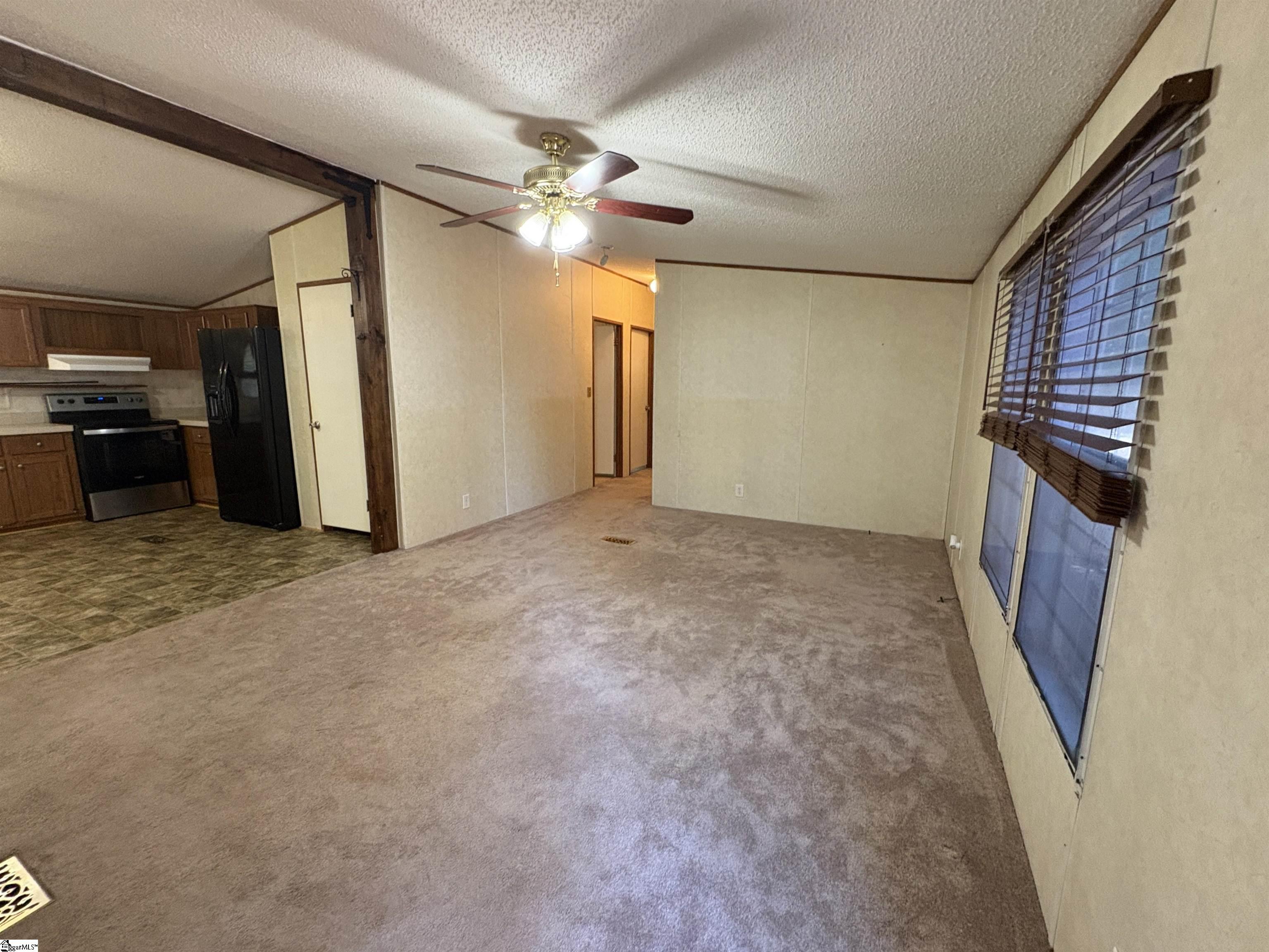 38 Raisinwood Drive