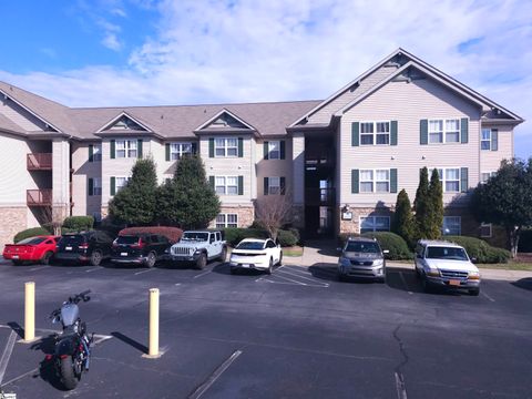 Photo of 1023 Harts Cove Way, Seneca, SC 29678 (MLS # 1584289)