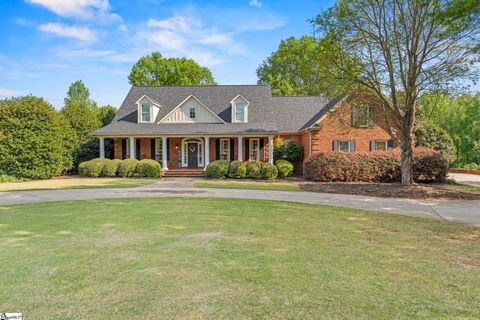 Photo of 429 Waterford Point Drive, Boiling Springs, SC 29316 (MLS # 1588674)
