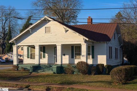 Photo of 604 W Market Street, Anderson, SC 29624 (MLS # 1577082)