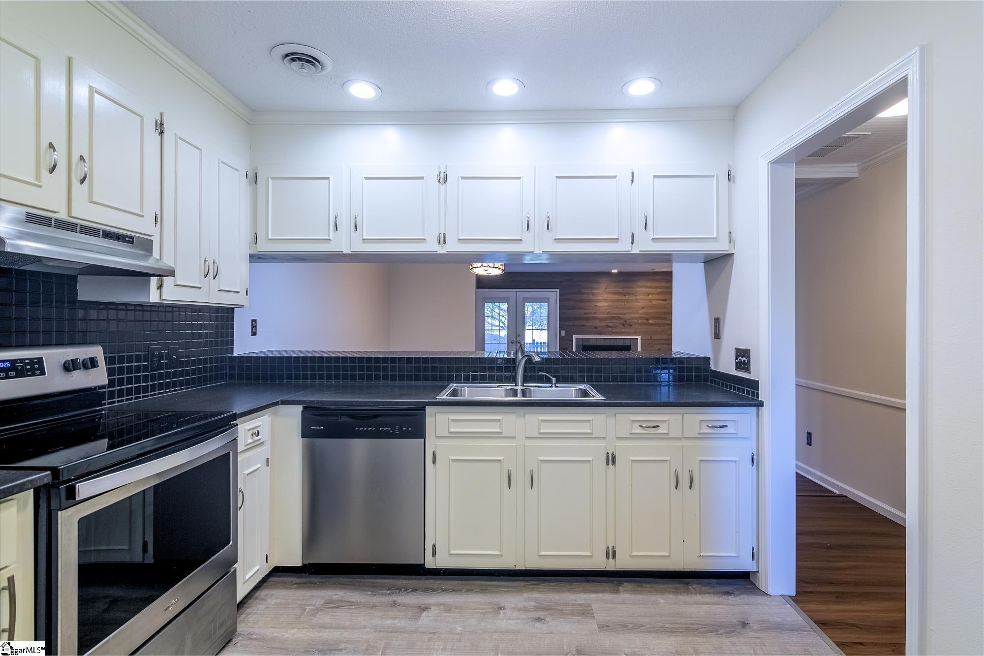 Real Estate Search 3 3106 Bethel Road Unit 27