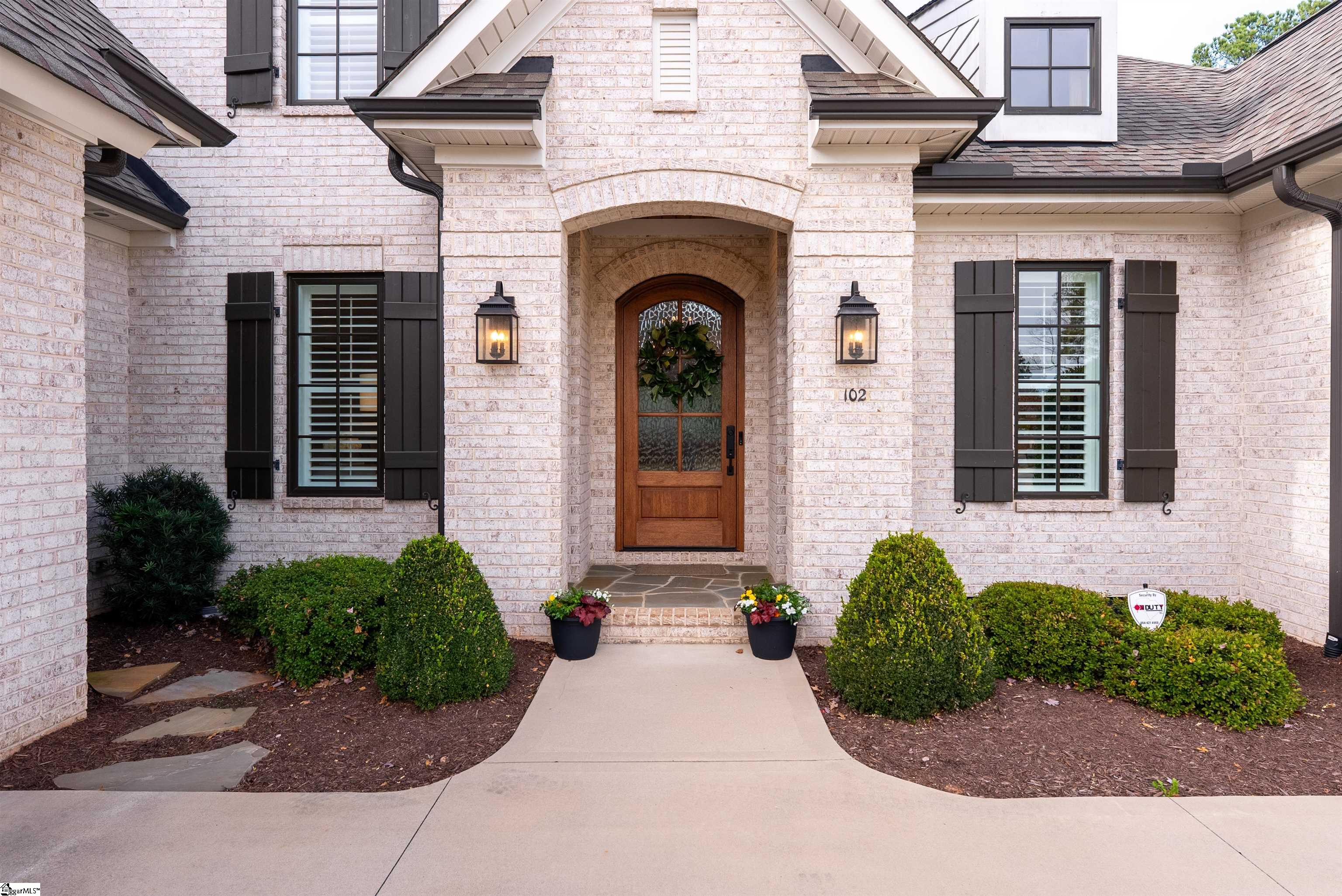 102 Chestnut Pond Lane