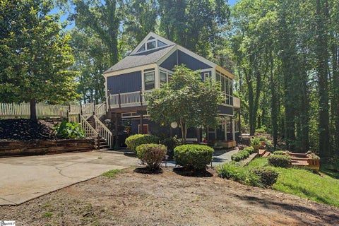 Photo of 210 Fairway Forest Vw, Fountain Inn, SC 29644 (MLS # 1593754)