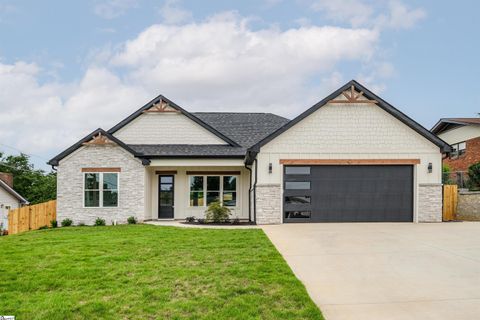 123 Stribling Circle Spartanburg SC 29301