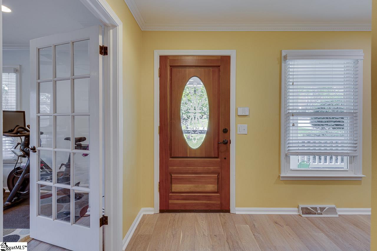 Greer, South Carolina 29650, United States, 4 Bedrooms Bedrooms, ,4 BathroomsBathrooms,Residential,Contingent,204077