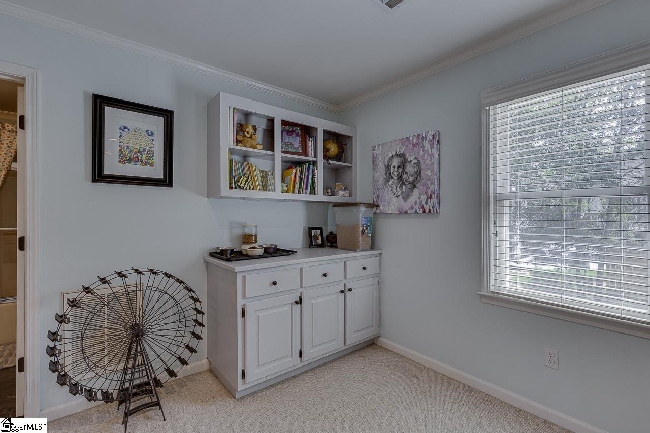 Greer, South Carolina 29650, United States, 4 Bedrooms Bedrooms, ,4 BathroomsBathrooms,Residential,Contingent,204077