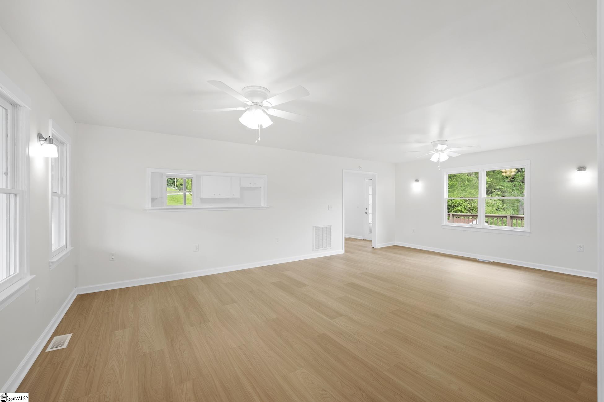 100 Georges Knoll Road