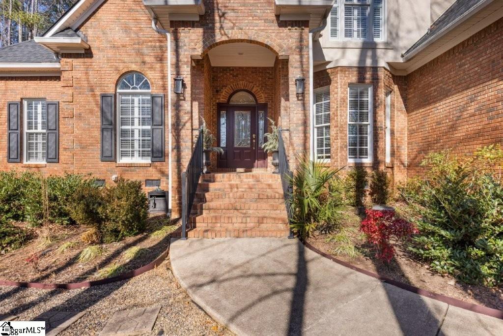 30 Winged Foot Court