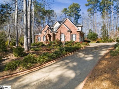 30 Winged Foot Court Spartanburg SC 29306