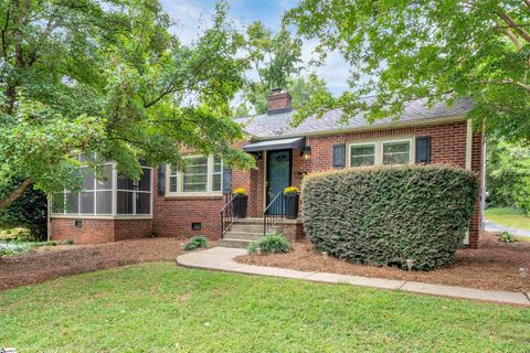 Photo of 21 Broughton Drive, Greenville, SC 29609 (MLS # 1571391)
