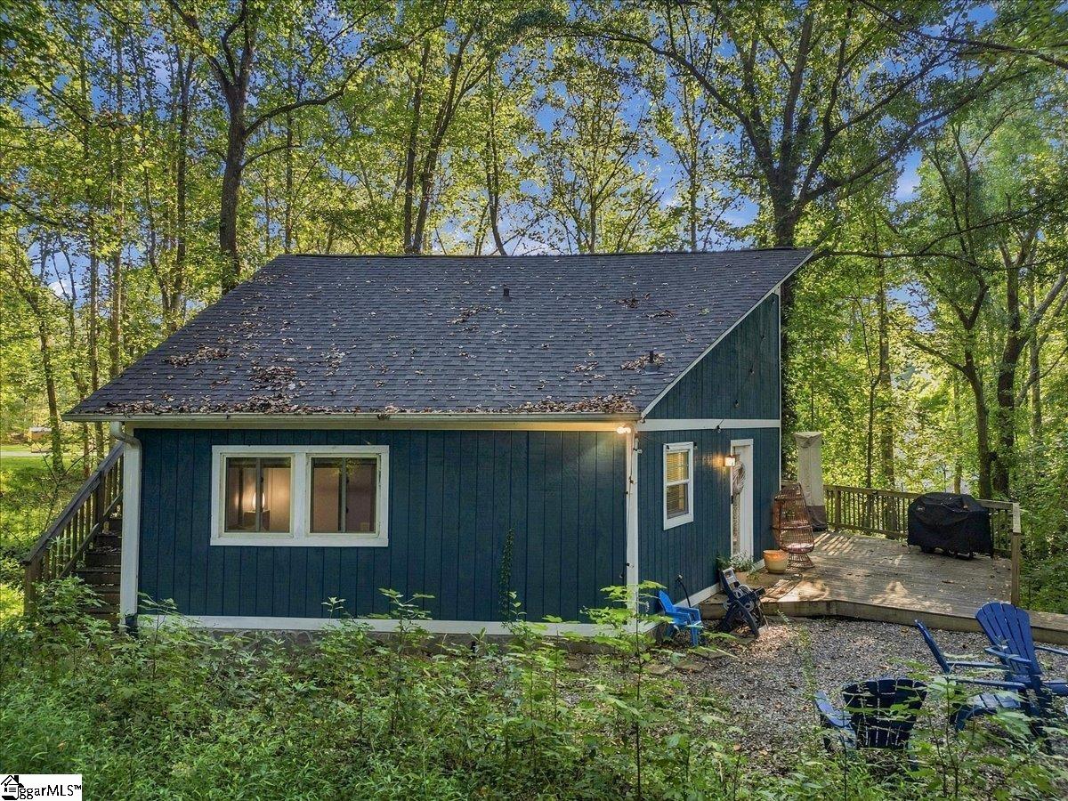 111 Lazy River Lane