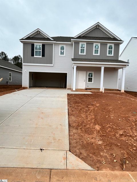 Photo of 17 Torwood Street, Fountain Inn, SC 29644 (MLS # 1587911)