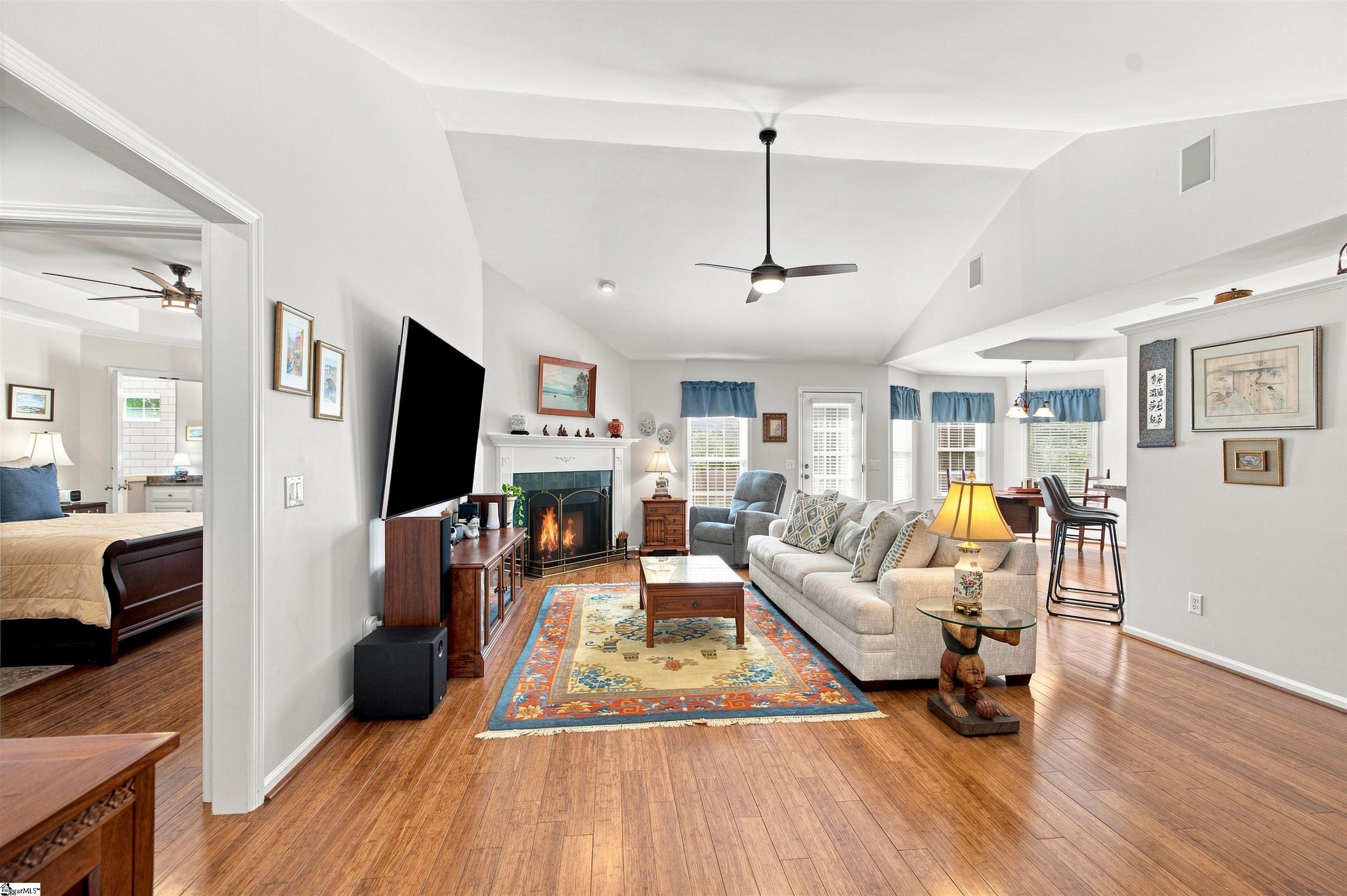 109 Ridge Pointe