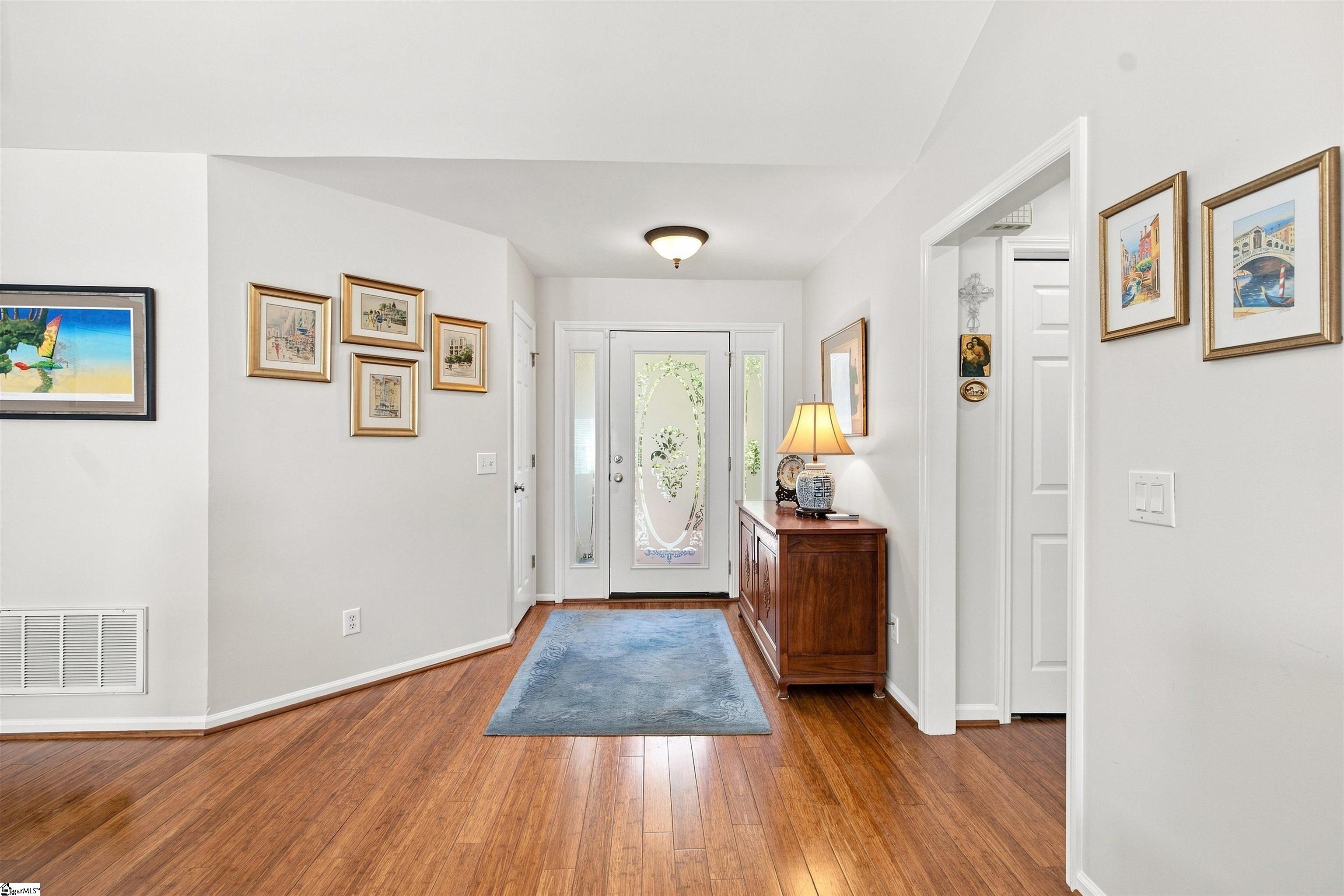 109 Ridge Pointe