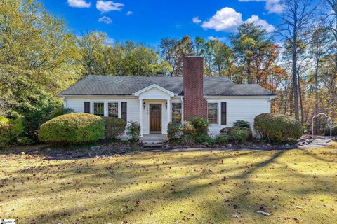 Photo of 1610 Saluda Dam Road, Easley, SC 29640 (MLS # 1574521)