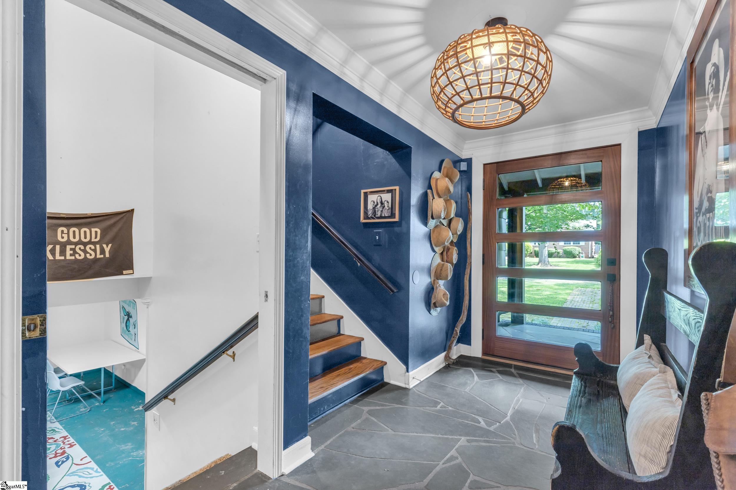 Greenville, South Carolina 29609, United States, 4 Bedrooms Bedrooms, ,3 BathroomsBathrooms,Residential,Contingent,169824