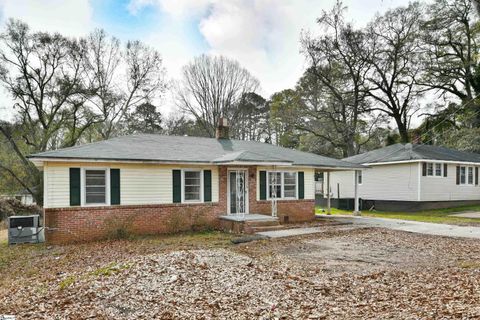 Photo of 24 White Horse Road Extension, Greenville, SC 29695 (MLS # 1576206)