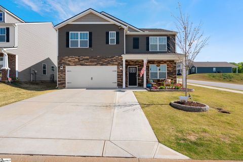 Photo of 365 Ridge Climb Trail, Greer, SC 29651 (MLS # 1588280)