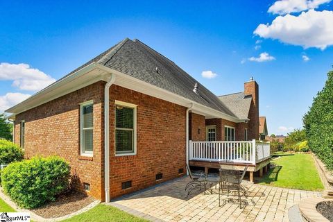 A home in Inman