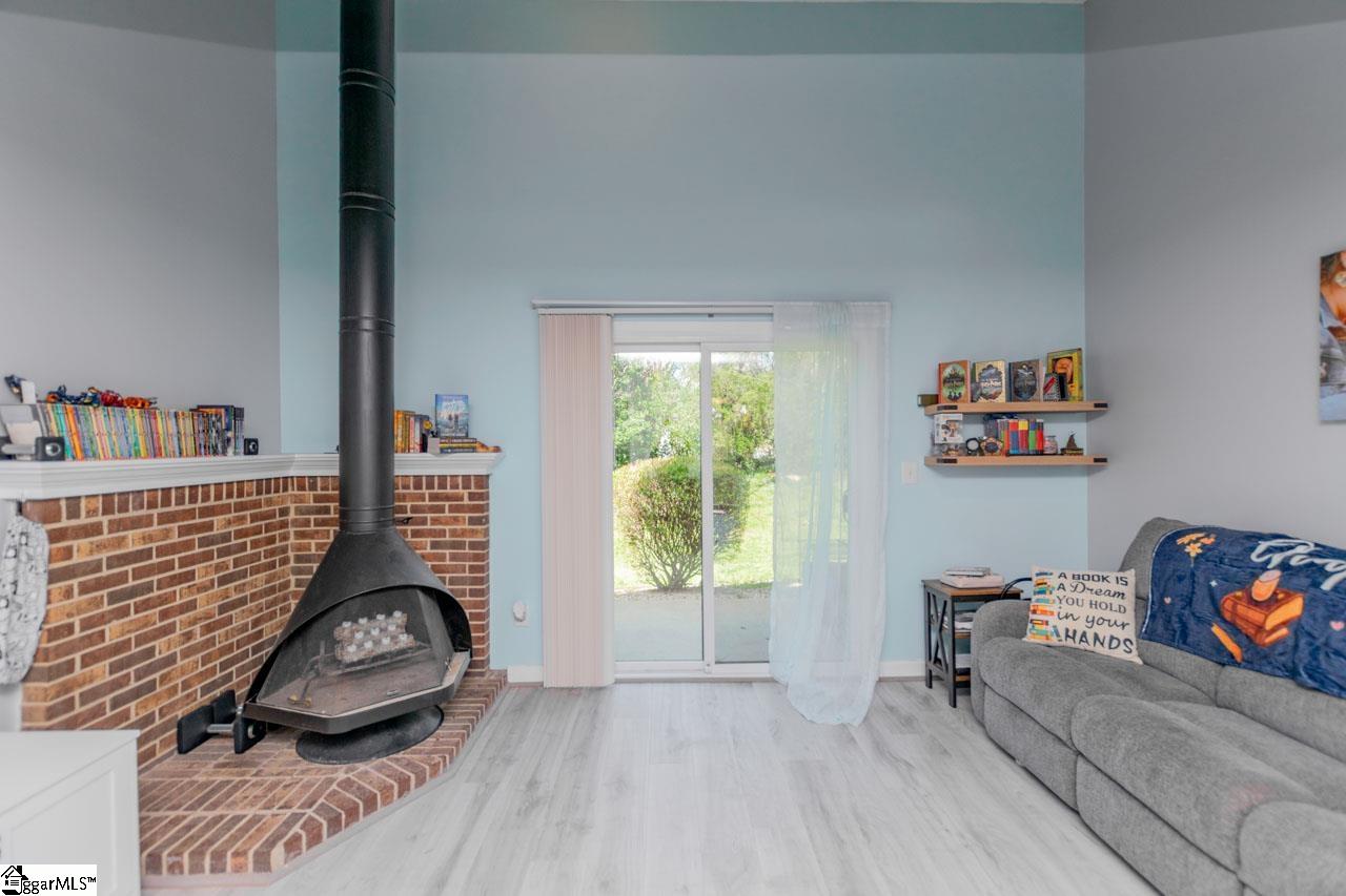 812 Reid School Road Unit 10