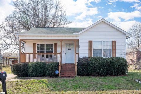 Photo of 112 Baker Street Extension, Greenville, SC 29611 (MLS # 1583181)