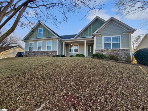 Photo of 50 Lebanon Court, Greer, SC 29651 (MLS # 1577013)